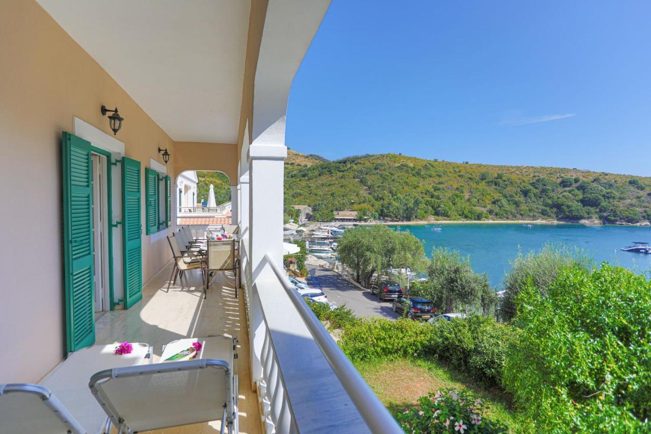 Evanna House In Saint Stephanos